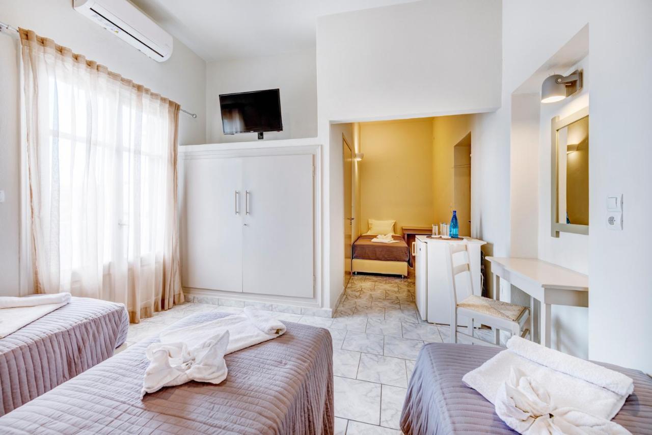 Hotel Kamelo Vári Extérieur photo