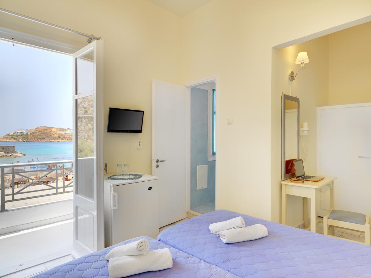 Hotel Kamelo Vári Extérieur photo