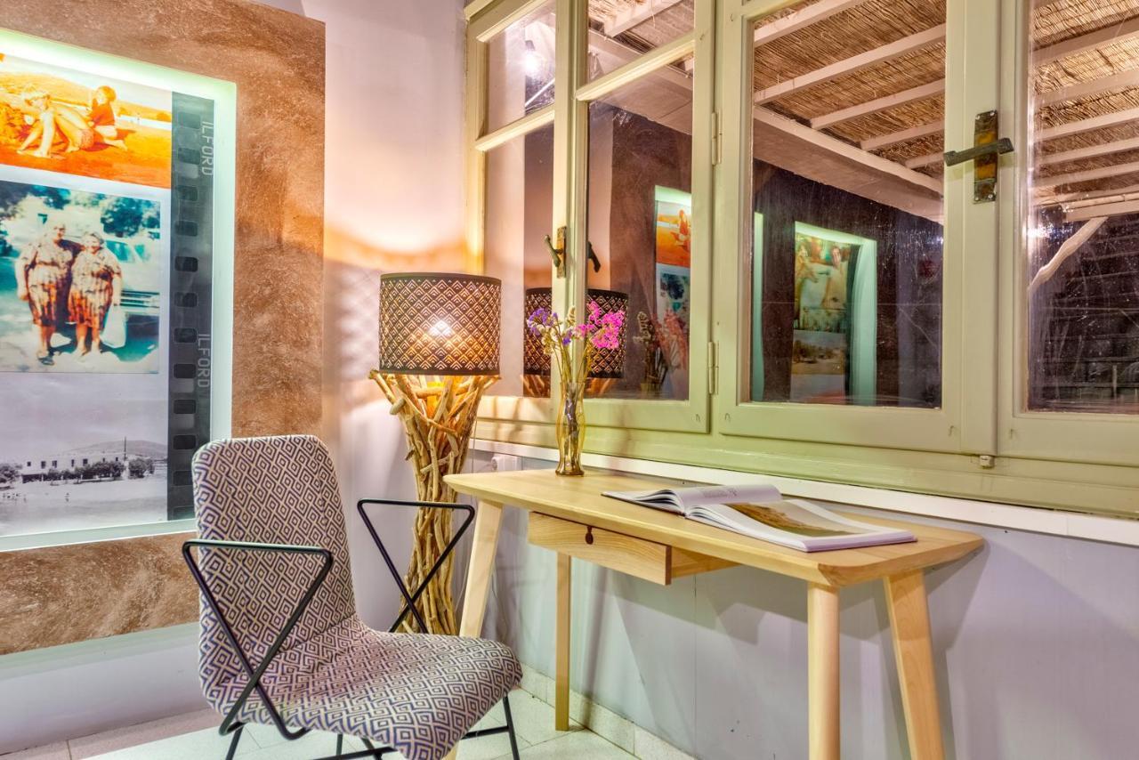 Hotel Kamelo Vári Extérieur photo